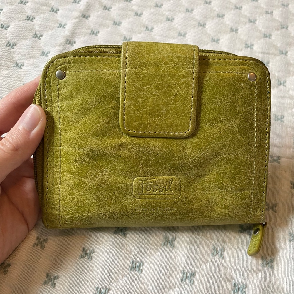 Vintage Fossil Green Leather Wallet